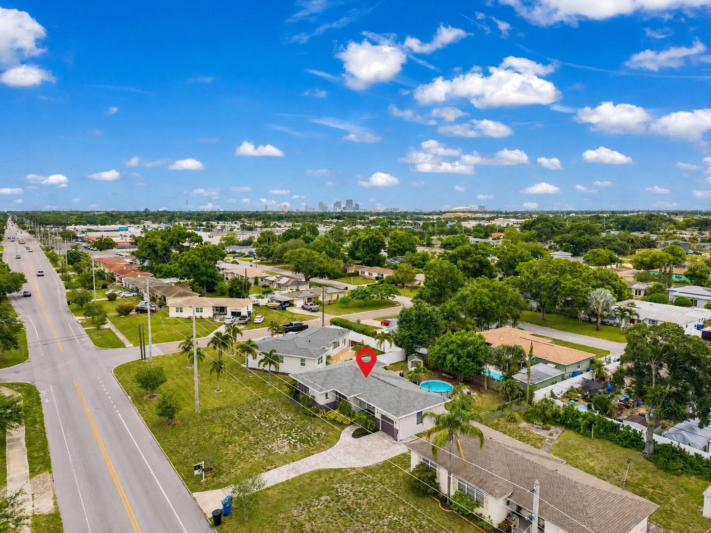 SIRMONS ESTATES - Residential