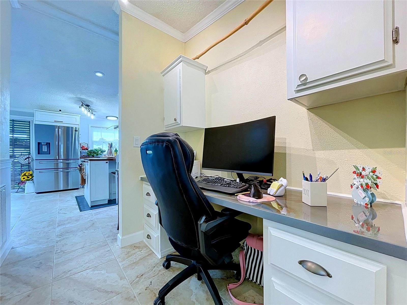 FOXWOOD LAKE ESTATES - Residential