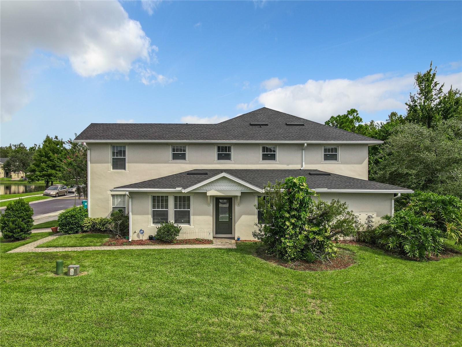 CROWNTREE LAKES 02 & 03 - Residential Lease