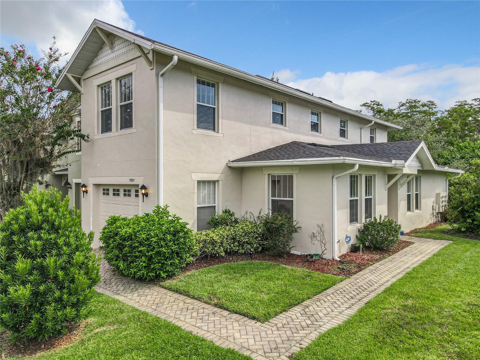TENANT IS OUT AND WE ARE READY TO SHOW!! HUGE BRIGHT END UNIT in GATED COMMUNITY. 3 BEDROOM Unit on a HUGE GRASSY CUL DESAC with no rear neighbors. Inside LARGE OPEN FLOOR PLAN offers lots of SPACE that can be a combo family room/ dining room / office. Double MASTERS WITH ONE DOWNSTAIRS AND ONE UPSTAIRS. Third bedroom down the hall upstairs for convenience. Appliances work great, and have a garage with additional storage is a great plus. Wonderful neighborhood with great neighbors and a POOL!!!.