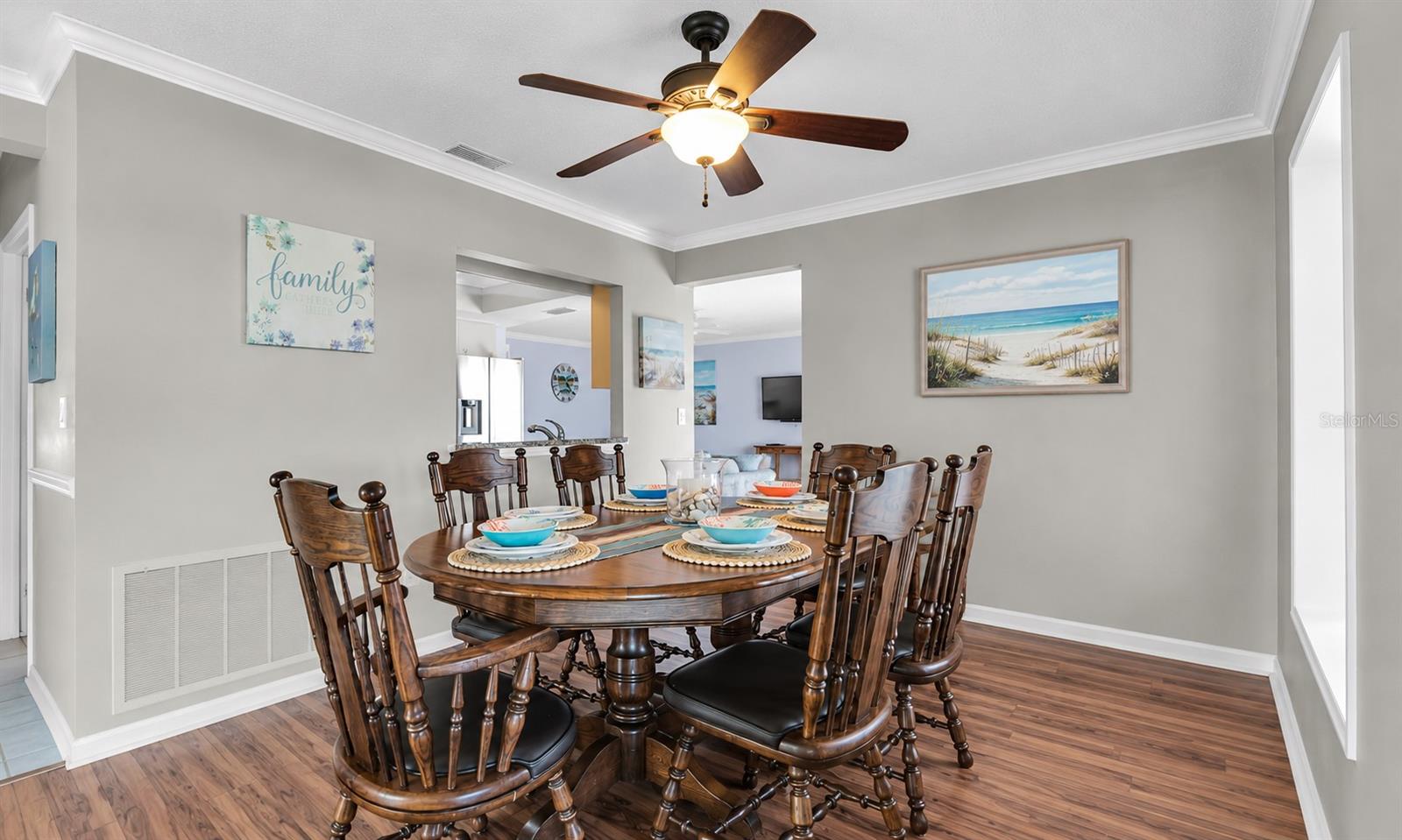 VILLAGE GREEN OF BRADENTON SEC 8 - Residential