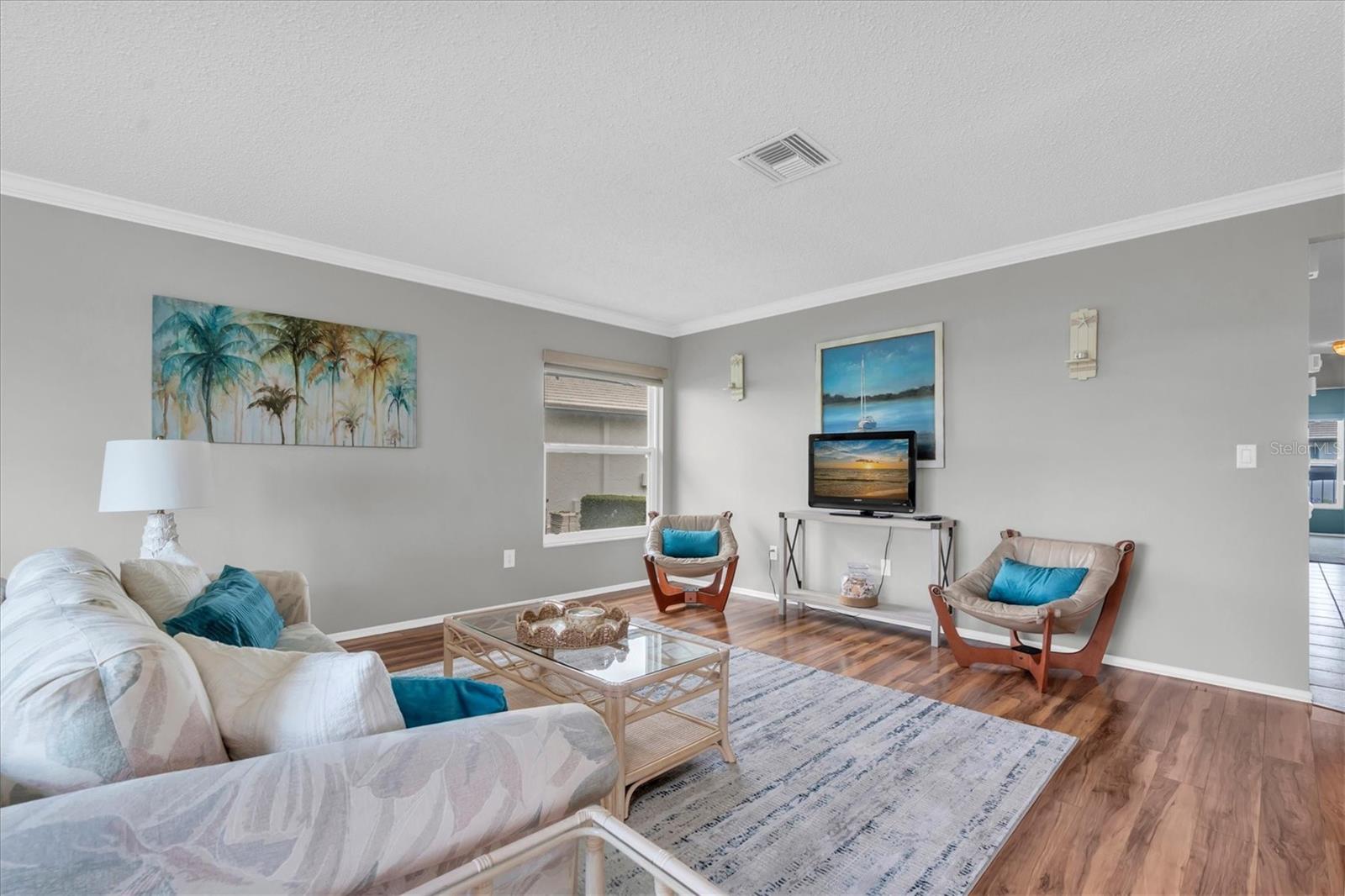VILLAGE GREEN OF BRADENTON SEC 8 - Residential