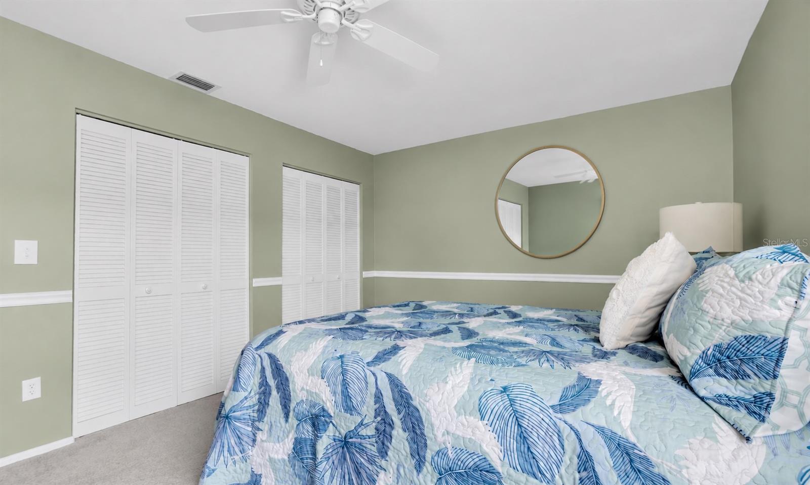 VILLAGE GREEN OF BRADENTON SEC 8 - Residential