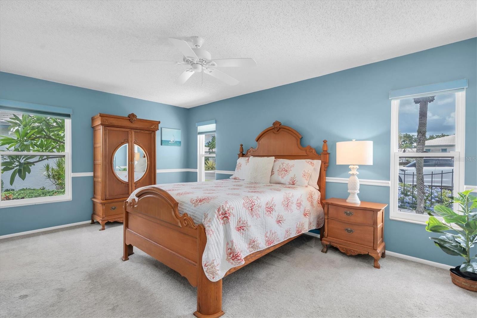 VILLAGE GREEN OF BRADENTON SEC 8 - Residential