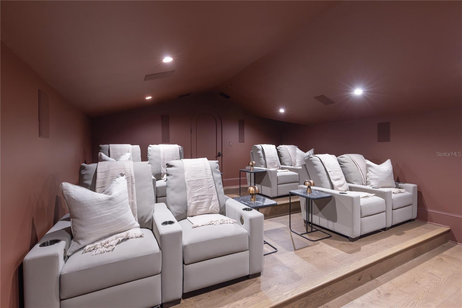 ISLEWORTH - Residential