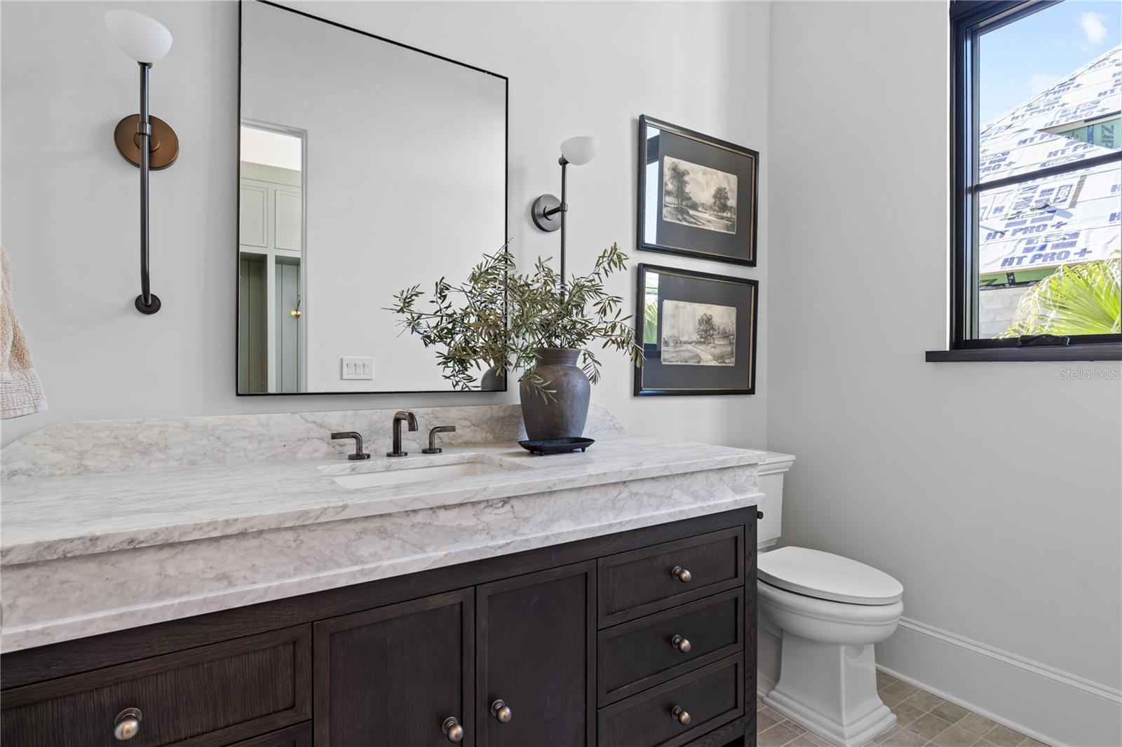 ISLEWORTH - Residential