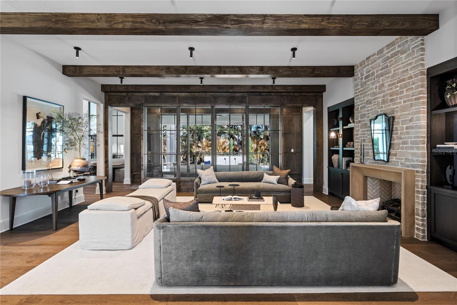 ISLEWORTH - Residential