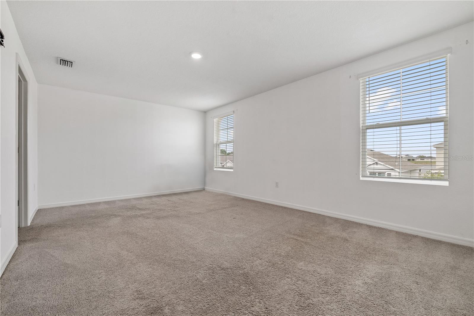 RIDGEWOOD - Residential