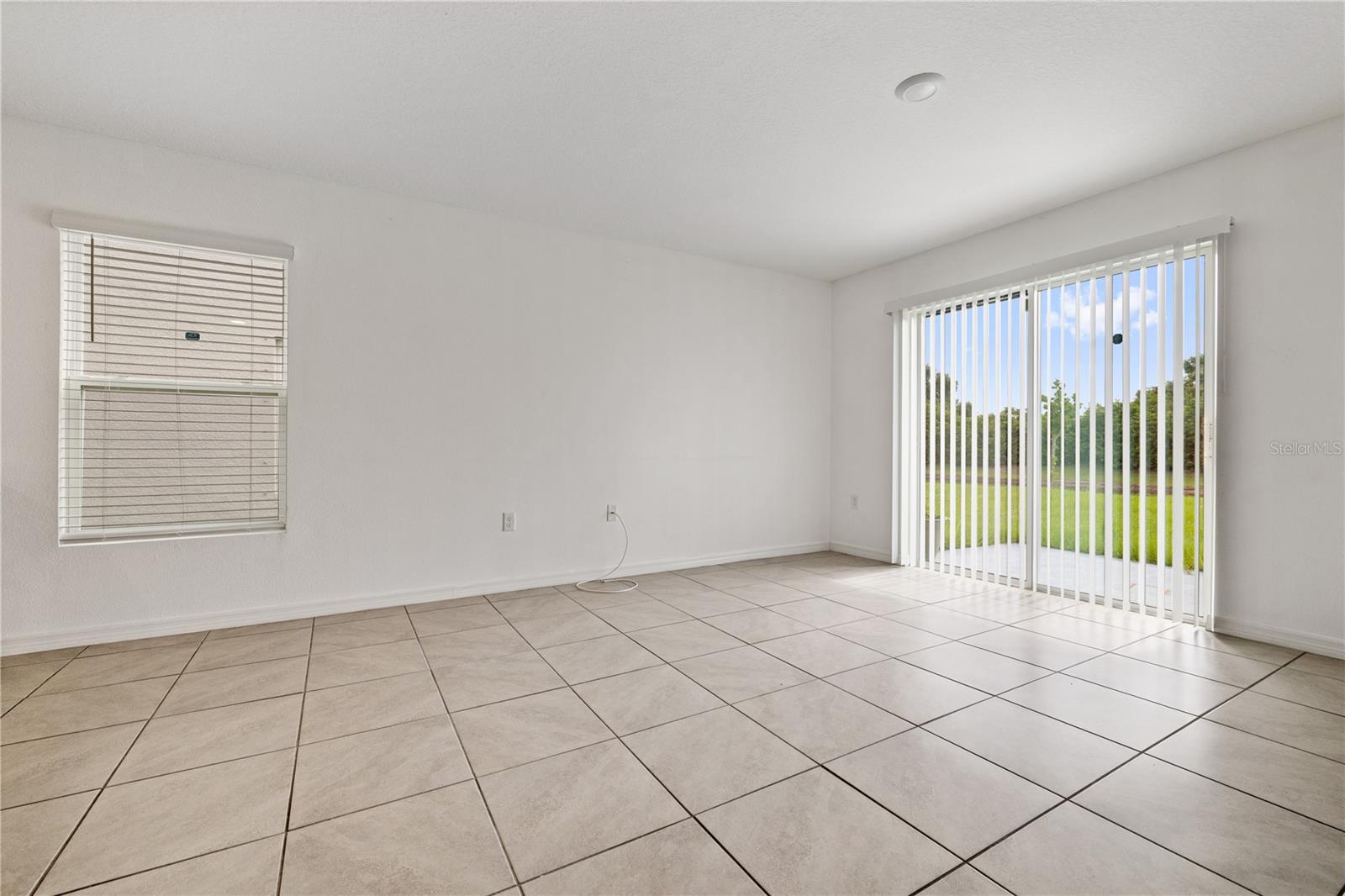 RIDGEWOOD - Residential