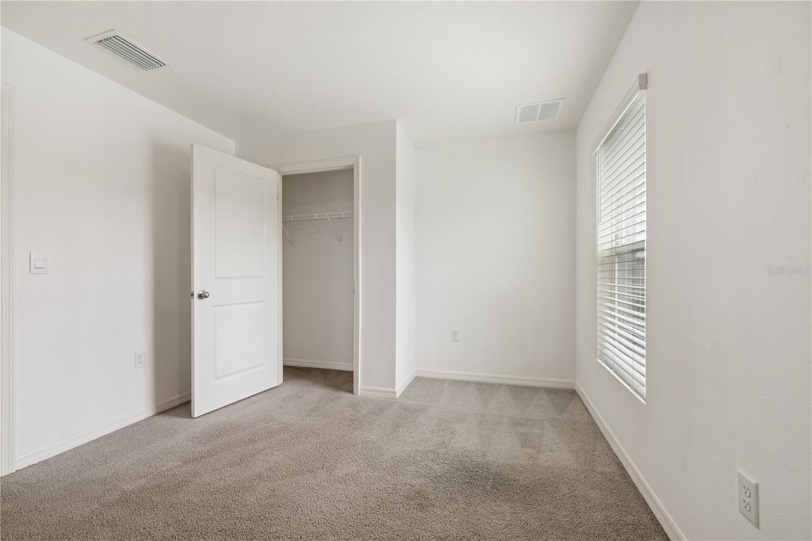 RIDGEWOOD - Residential