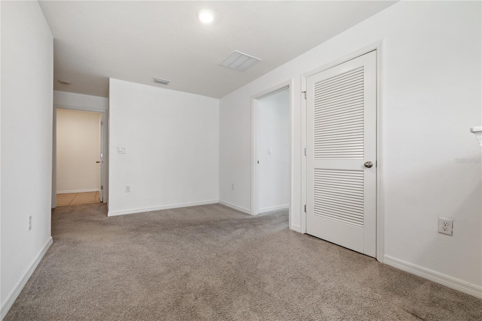 RIDGEWOOD - Residential