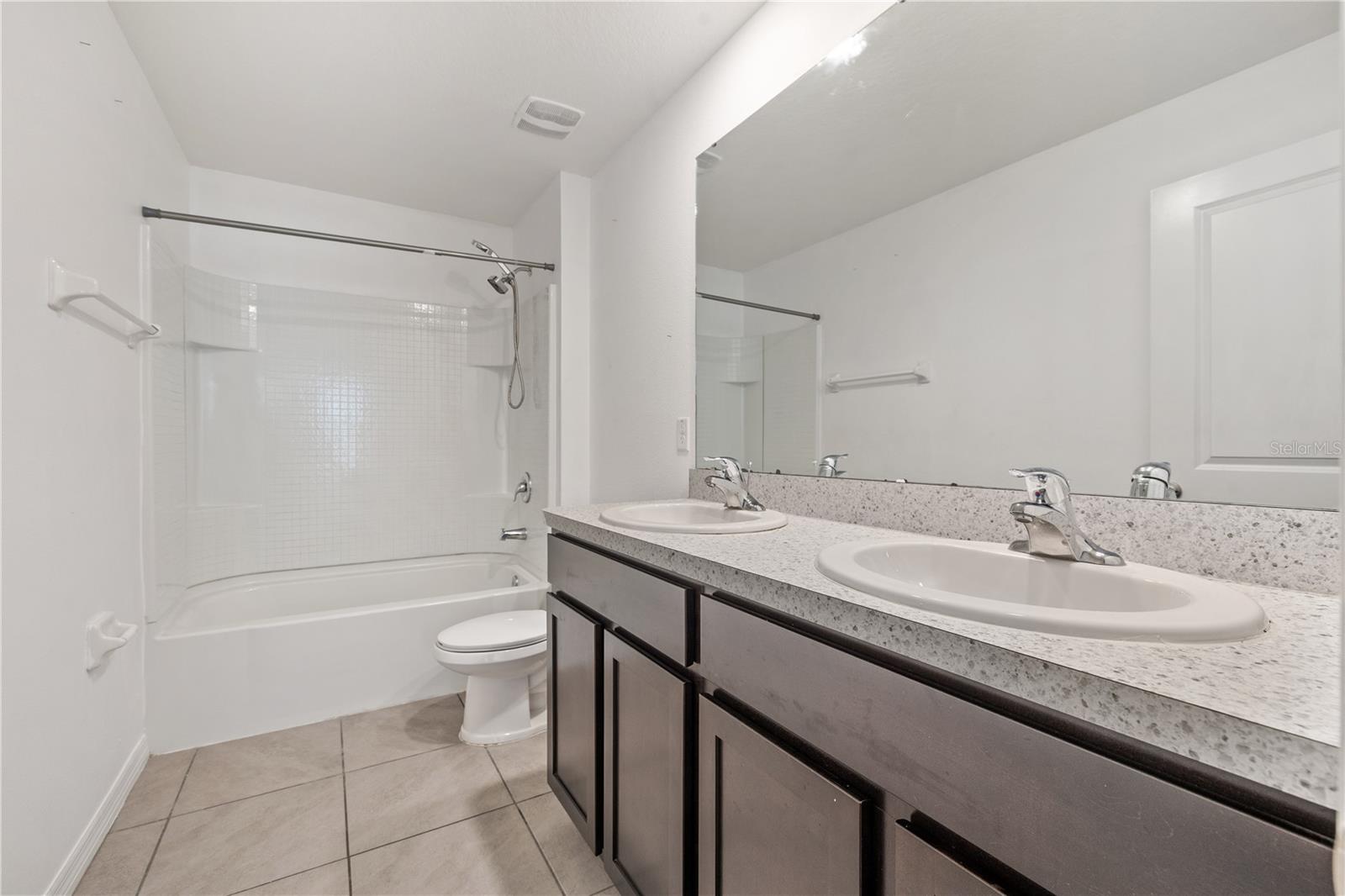 RIDGEWOOD - Residential