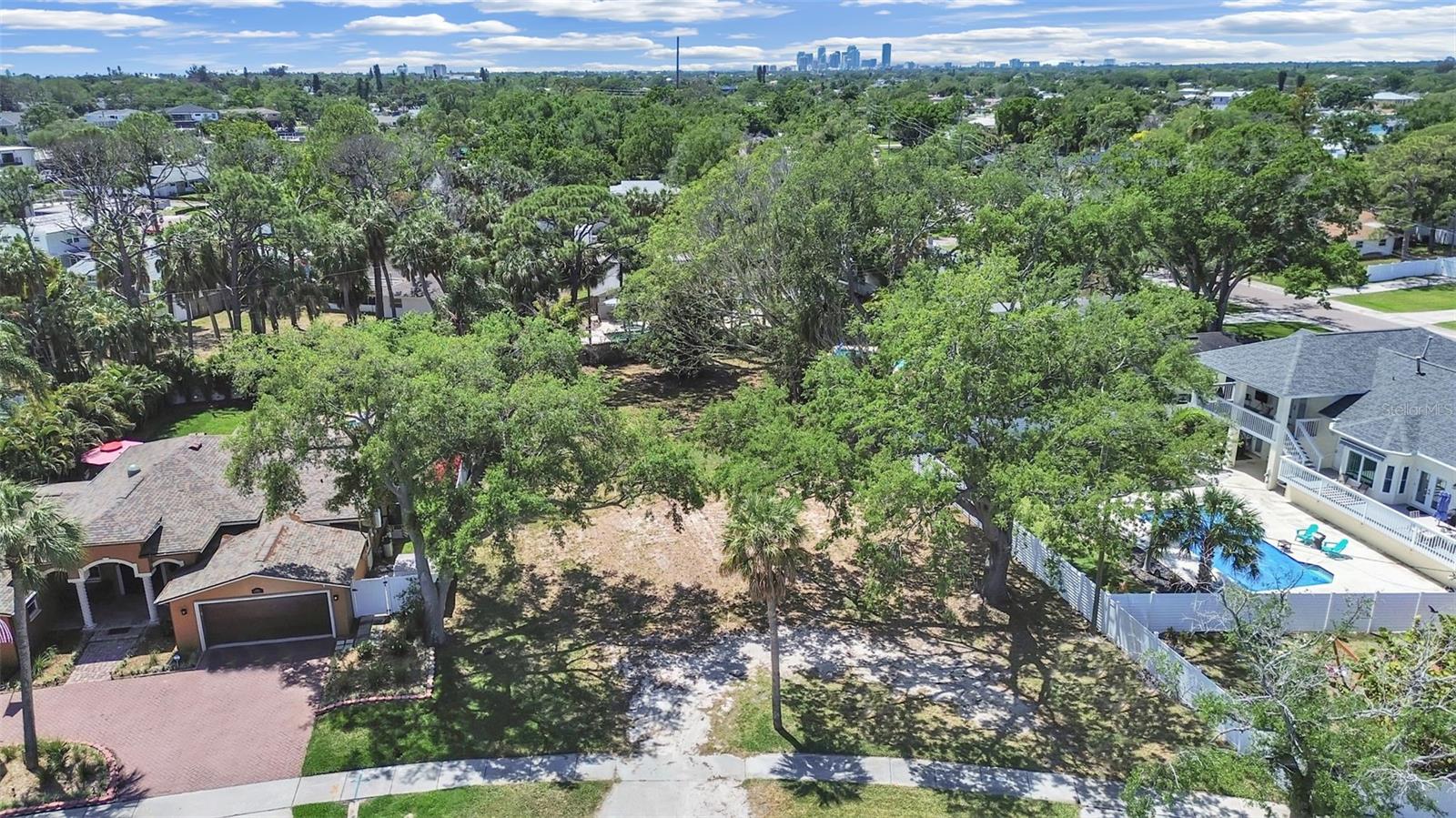 SHORE ACRES BAYOU GRANDE SEC - Land