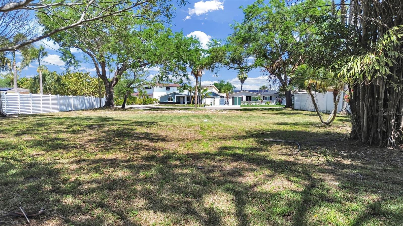SHORE ACRES BAYOU GRANDE SEC - Land