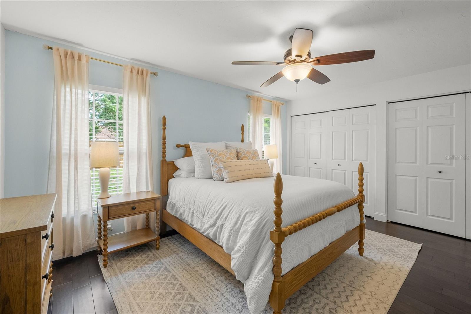 LAKE SARASOTA - Residential