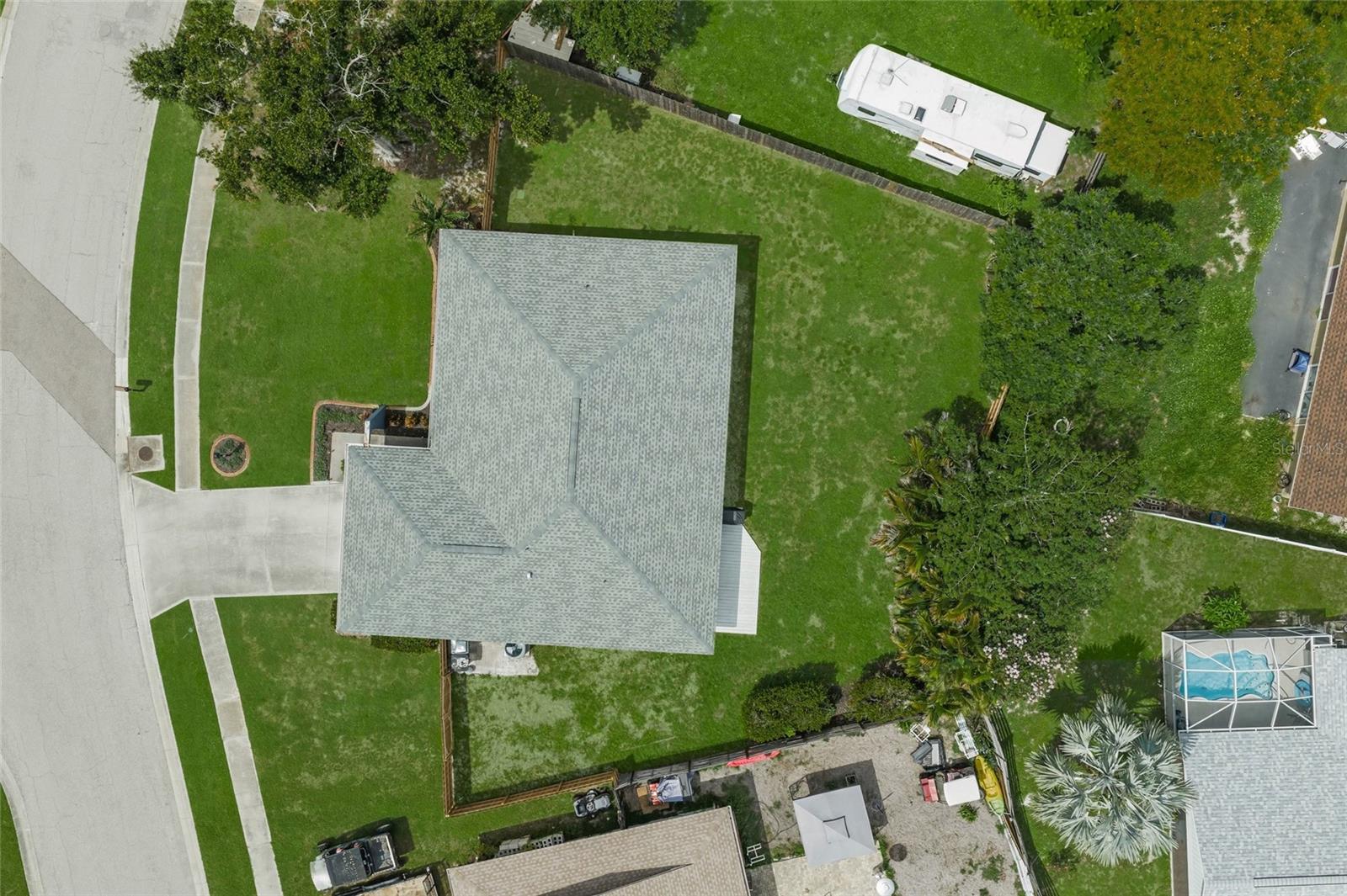LAKE SARASOTA - Residential