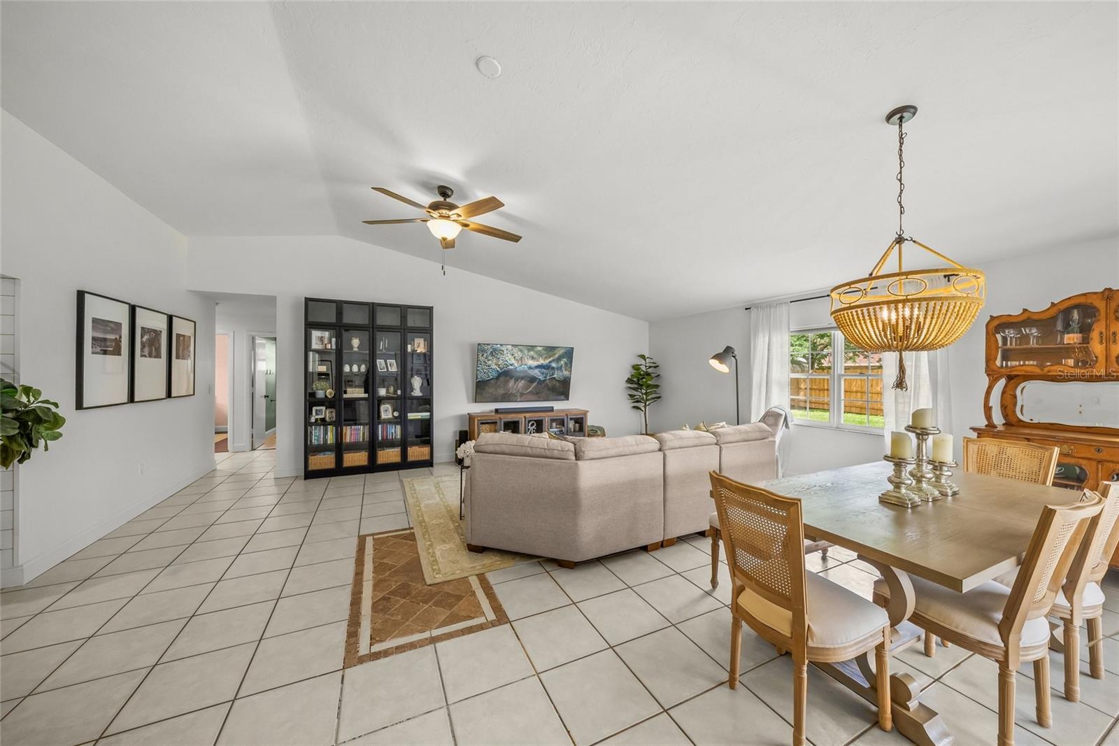 LAKE SARASOTA - Residential