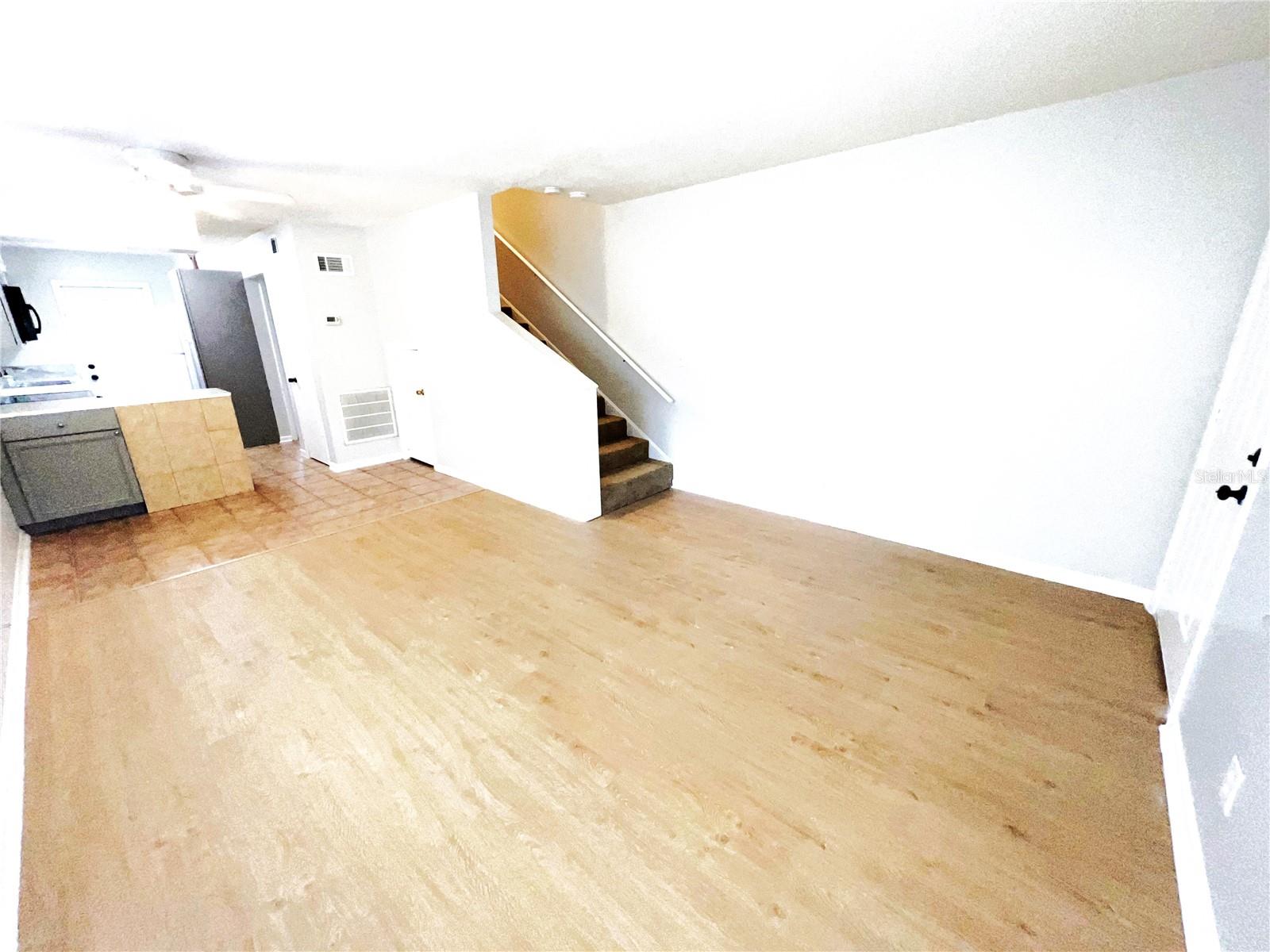 SANLANDO - Residential Lease