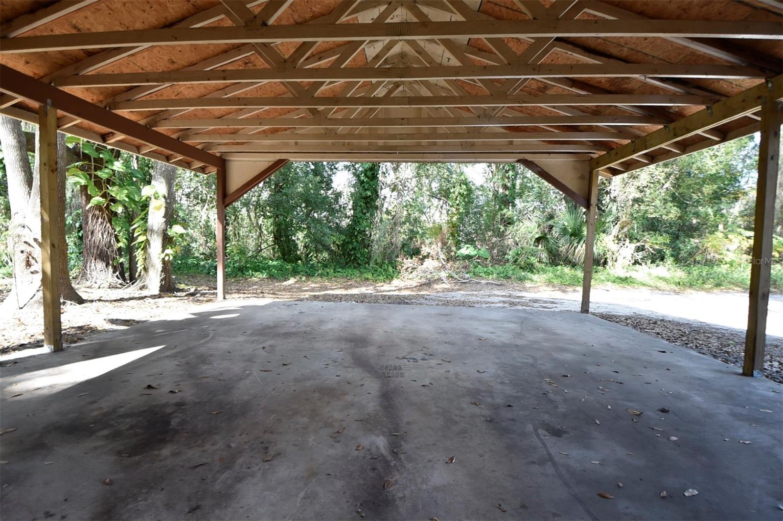SANLANDO - Residential Lease