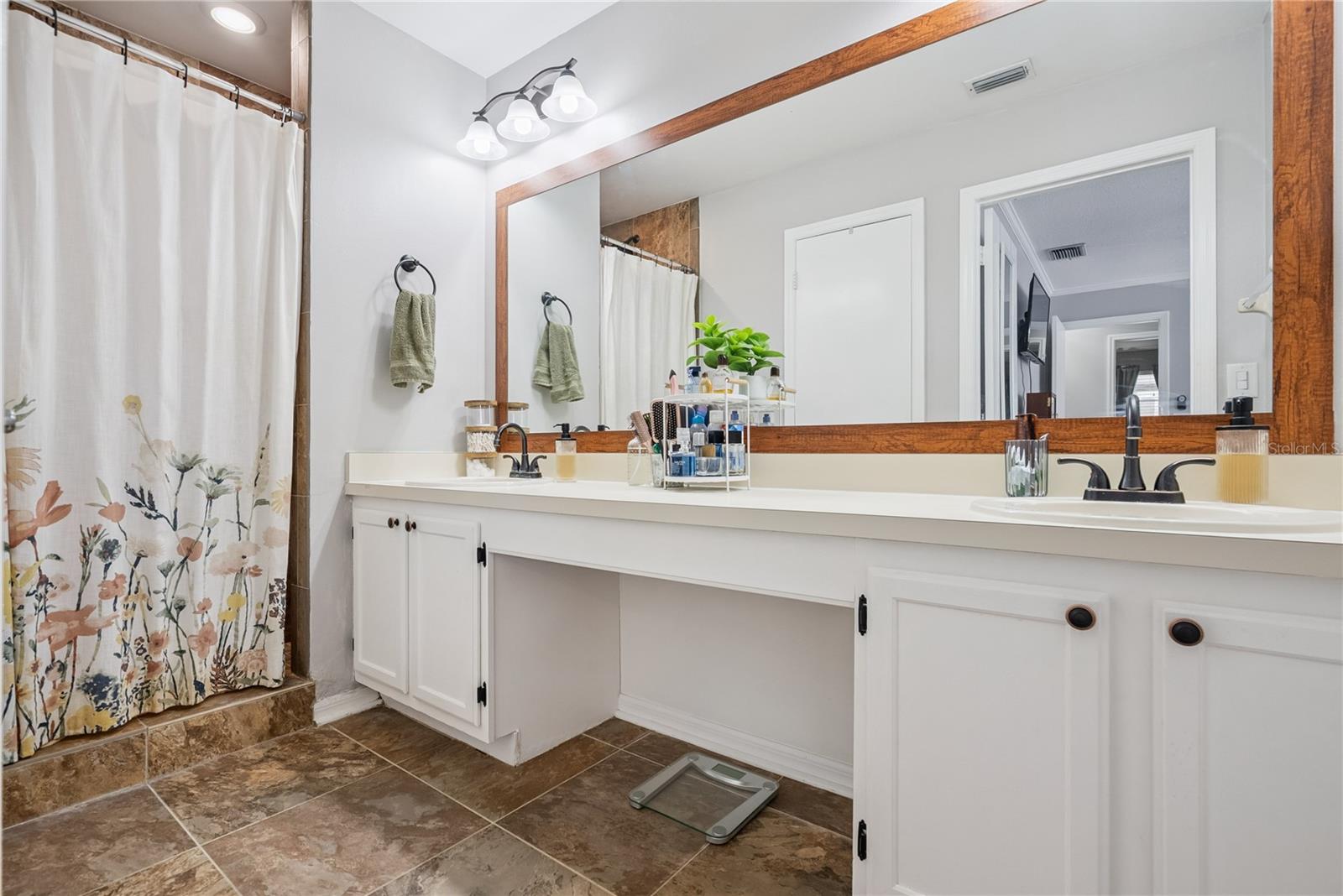 ALAFAYA WOODS PH 12A - Residential