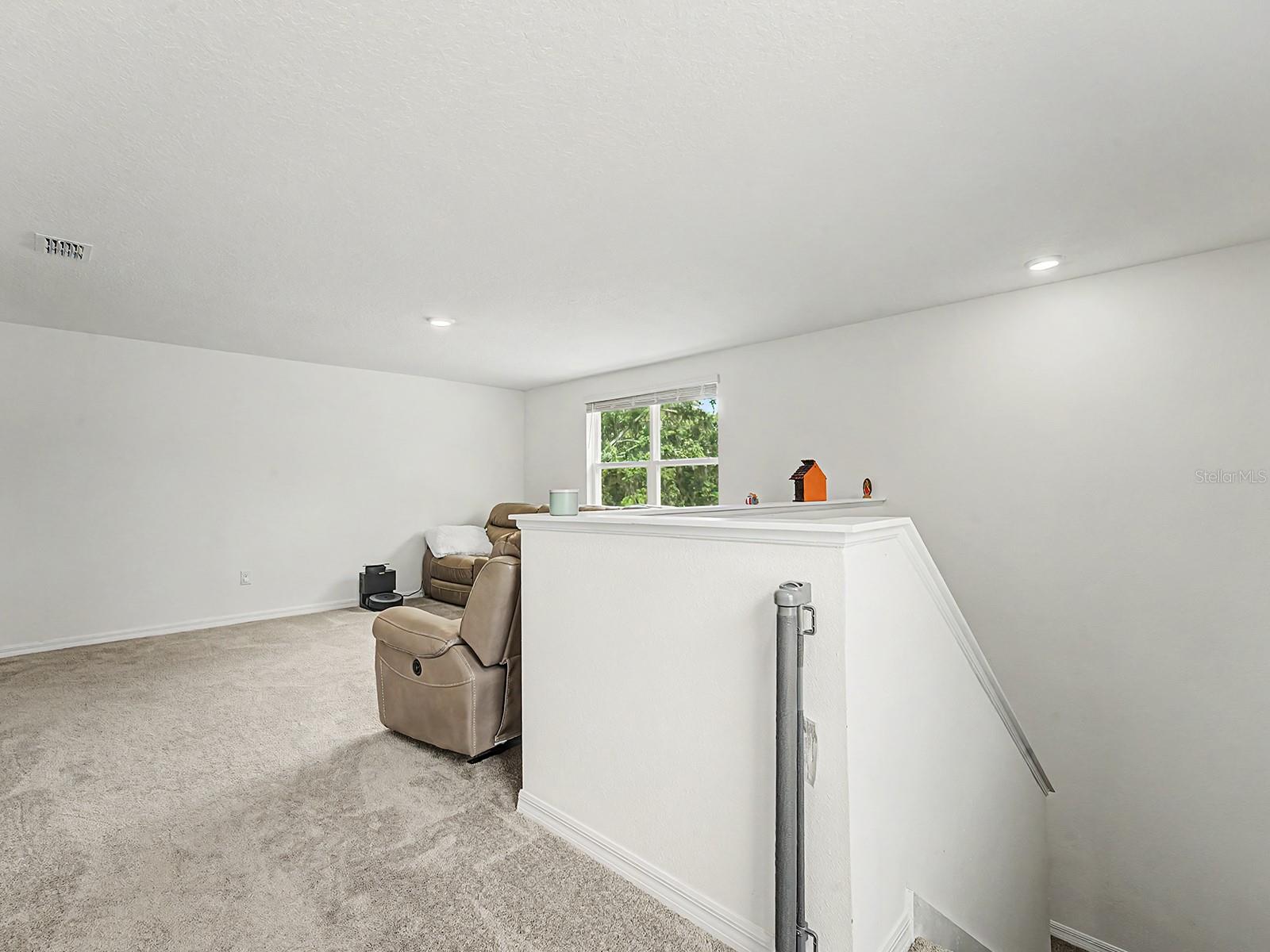 HAYS ROAD - Residential