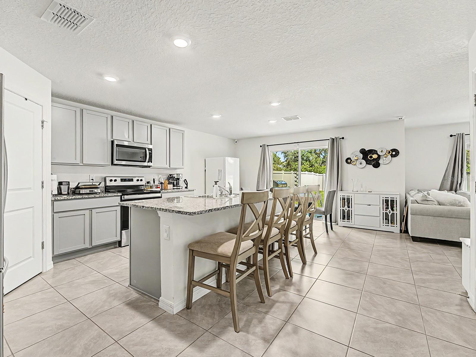 HAYS ROAD - Residential