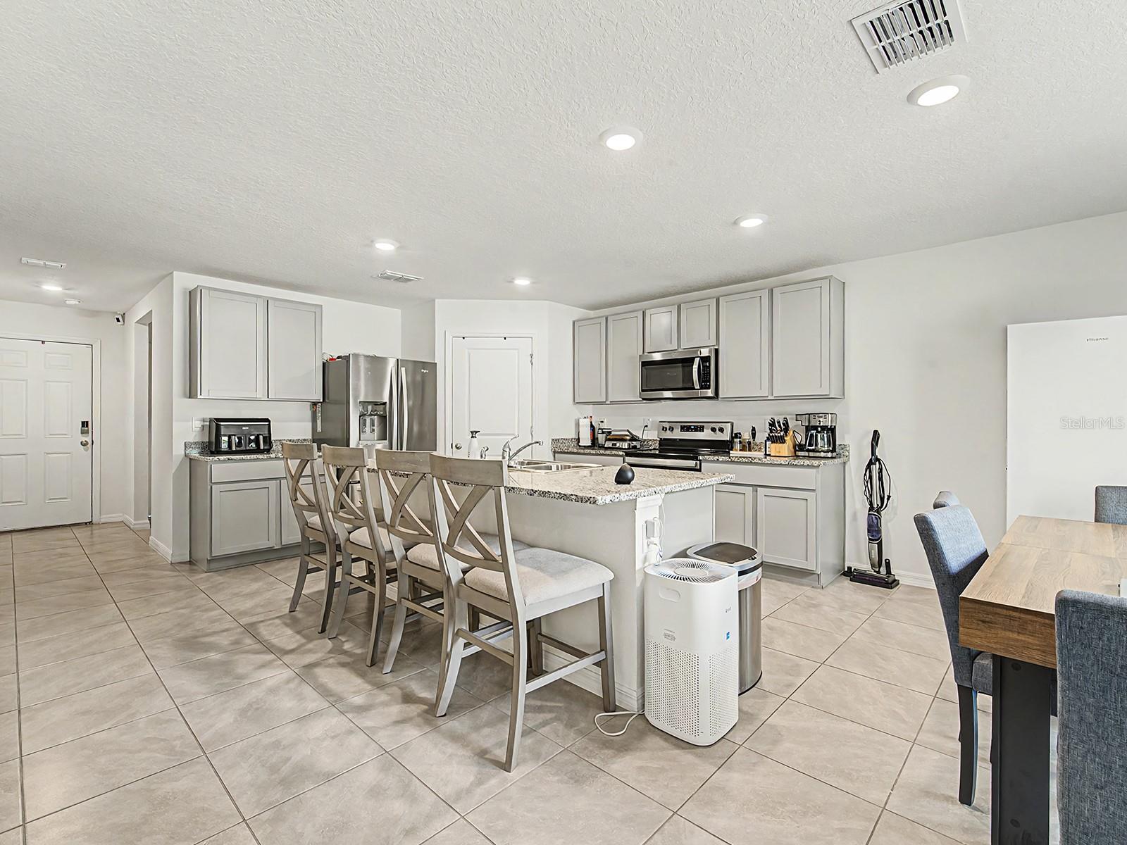HAYS ROAD - Residential