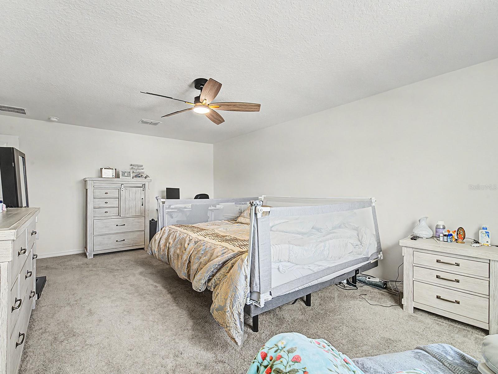 HAYS ROAD - Residential