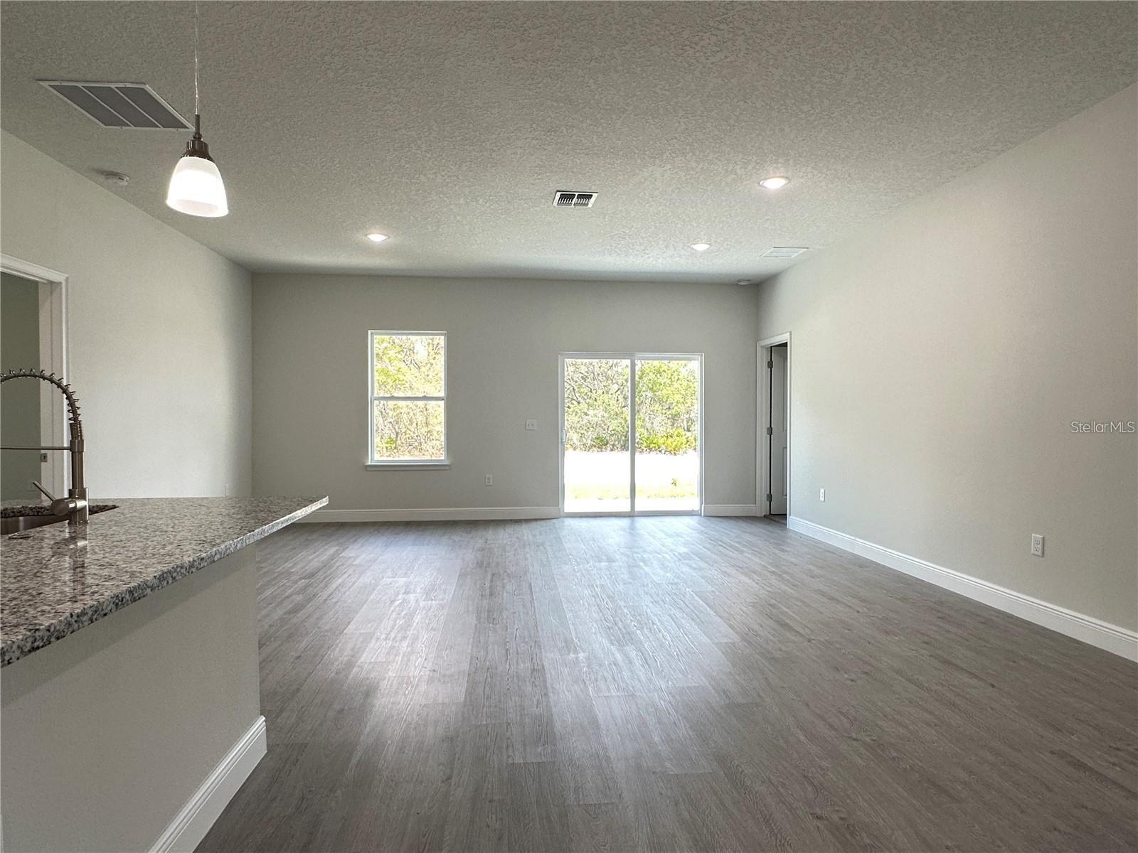 POINCIANA NBRHD 02 VILLAGE 08 - Residential Lease