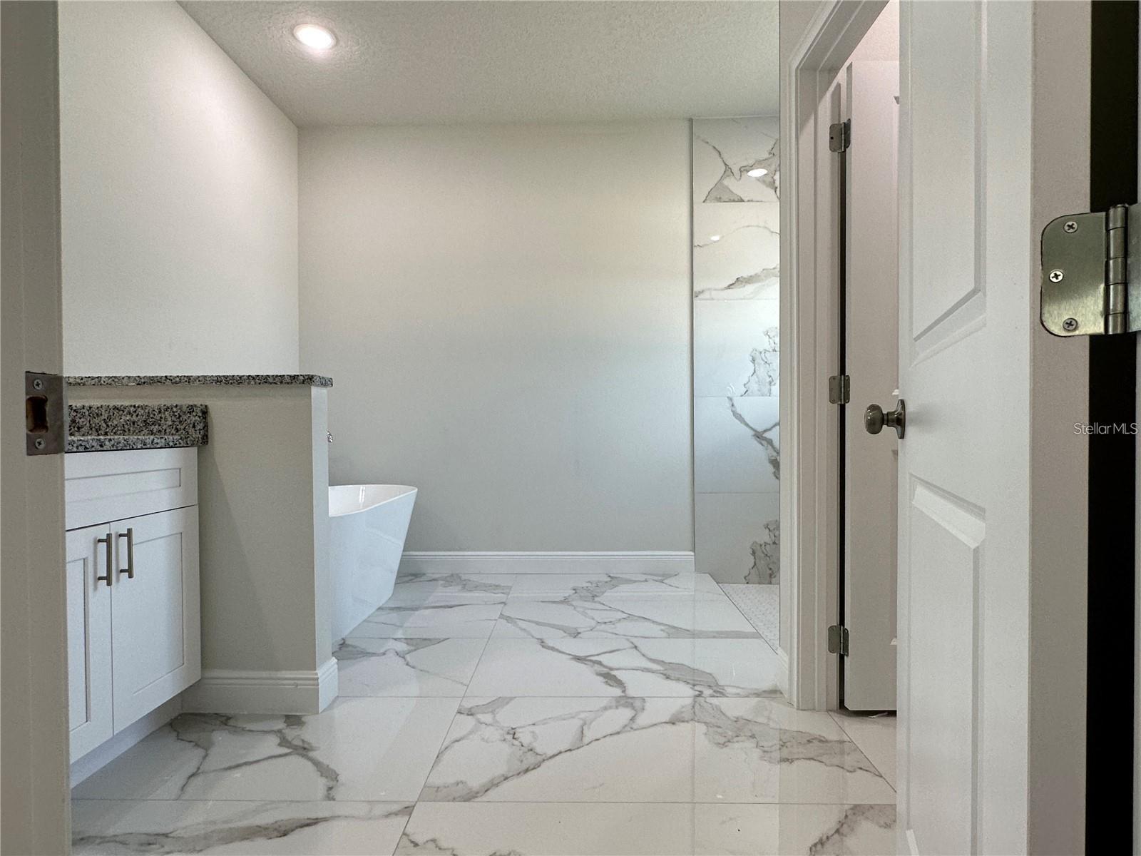 POINCIANA NBRHD 02 VILLAGE 08 - Residential Lease