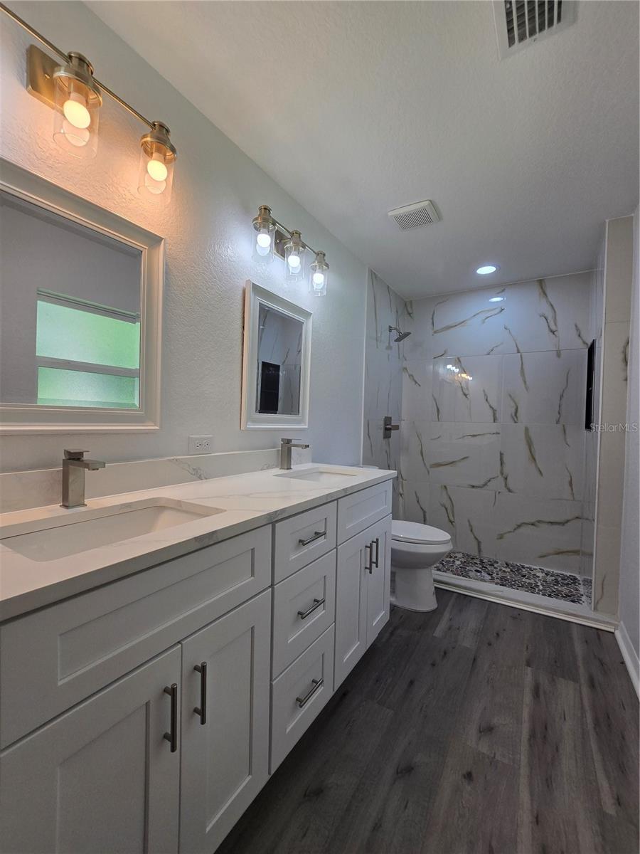 SILVER SPGS SHORES UN 44 - Residential
