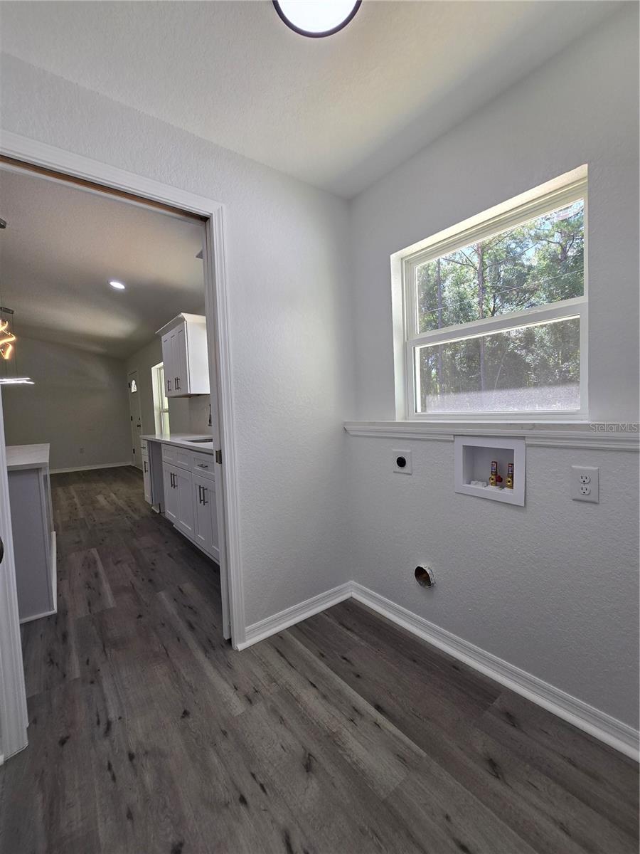 SILVER SPGS SHORES UN 44 - Residential