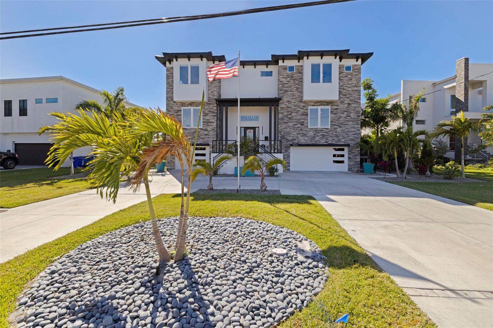 SHORE ACRES OVERLOOK SEC - Residential