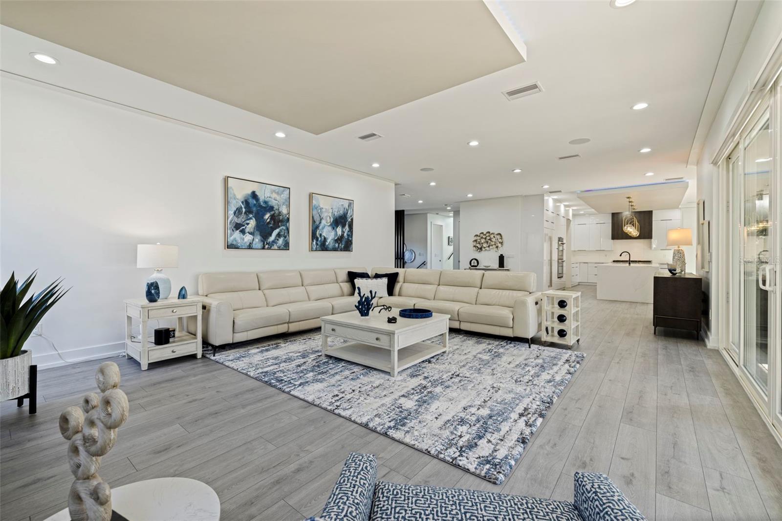 SHORE ACRES OVERLOOK SEC - Residential