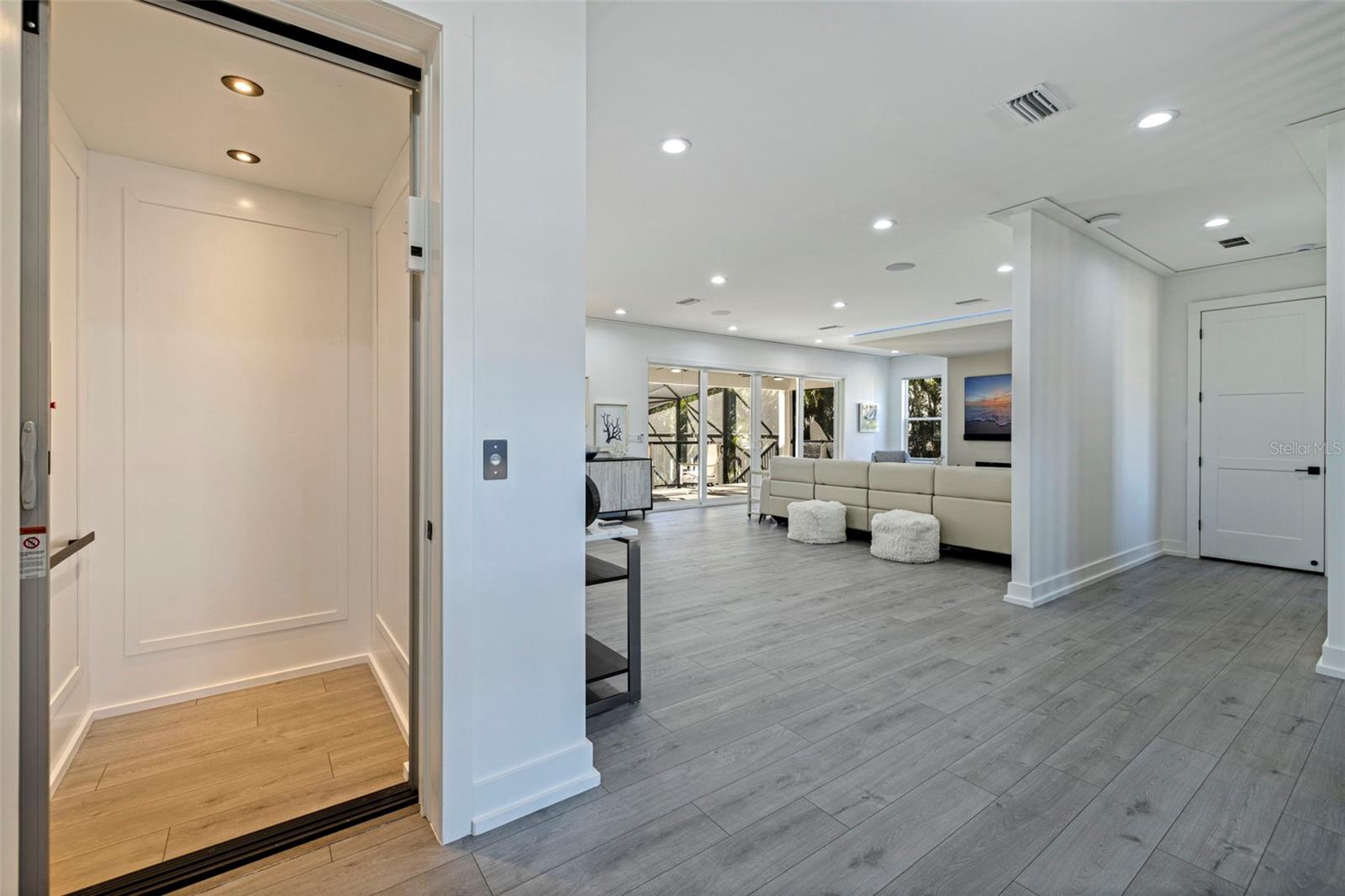 SHORE ACRES OVERLOOK SEC - Residential