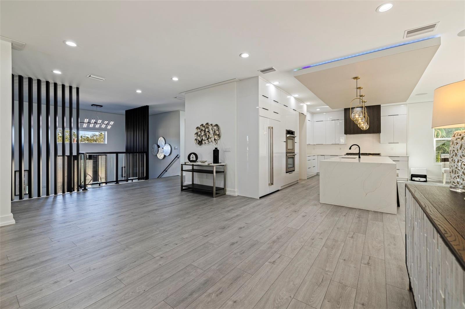 SHORE ACRES OVERLOOK SEC - Residential