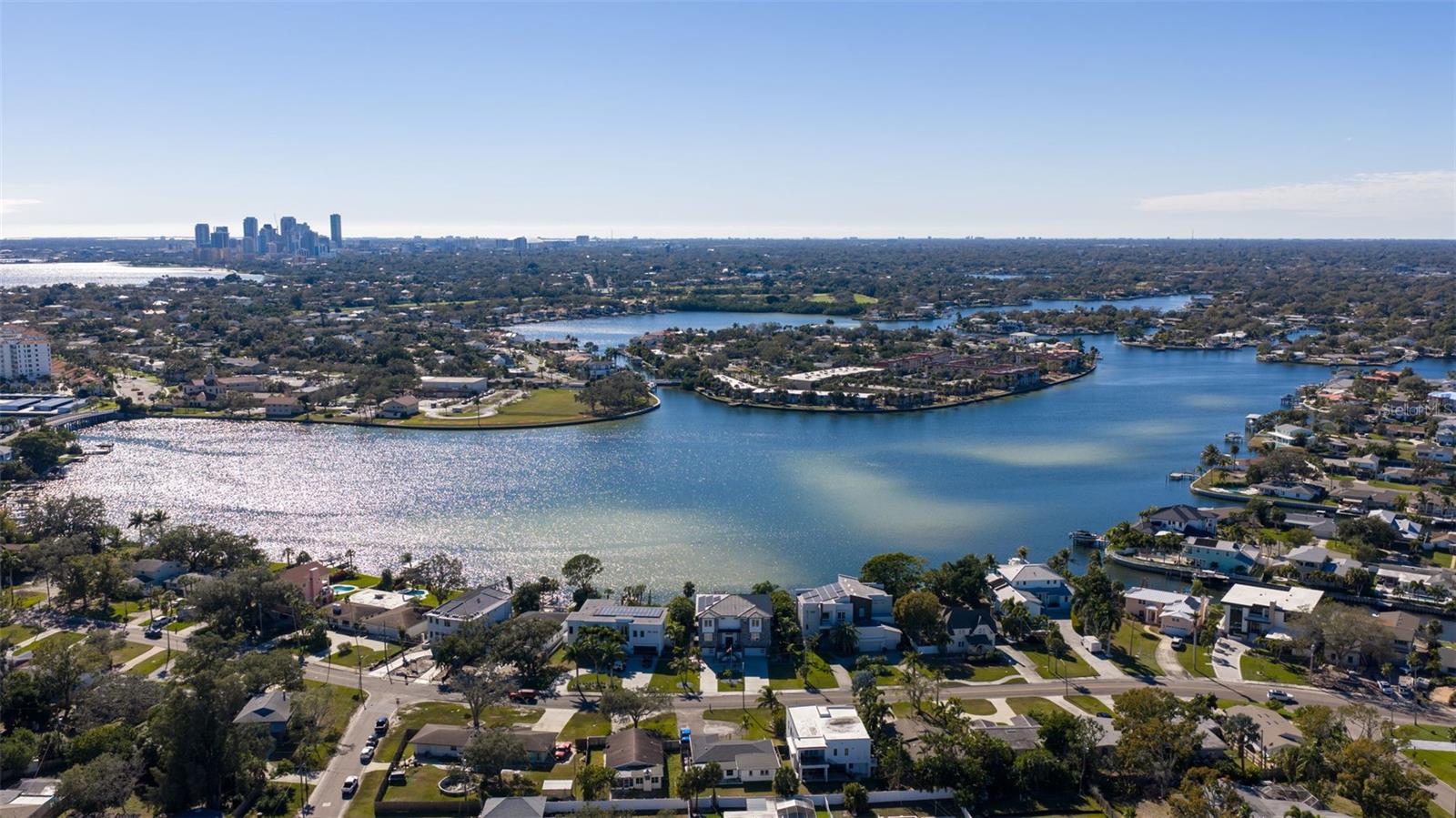 SHORE ACRES OVERLOOK SEC - Residential