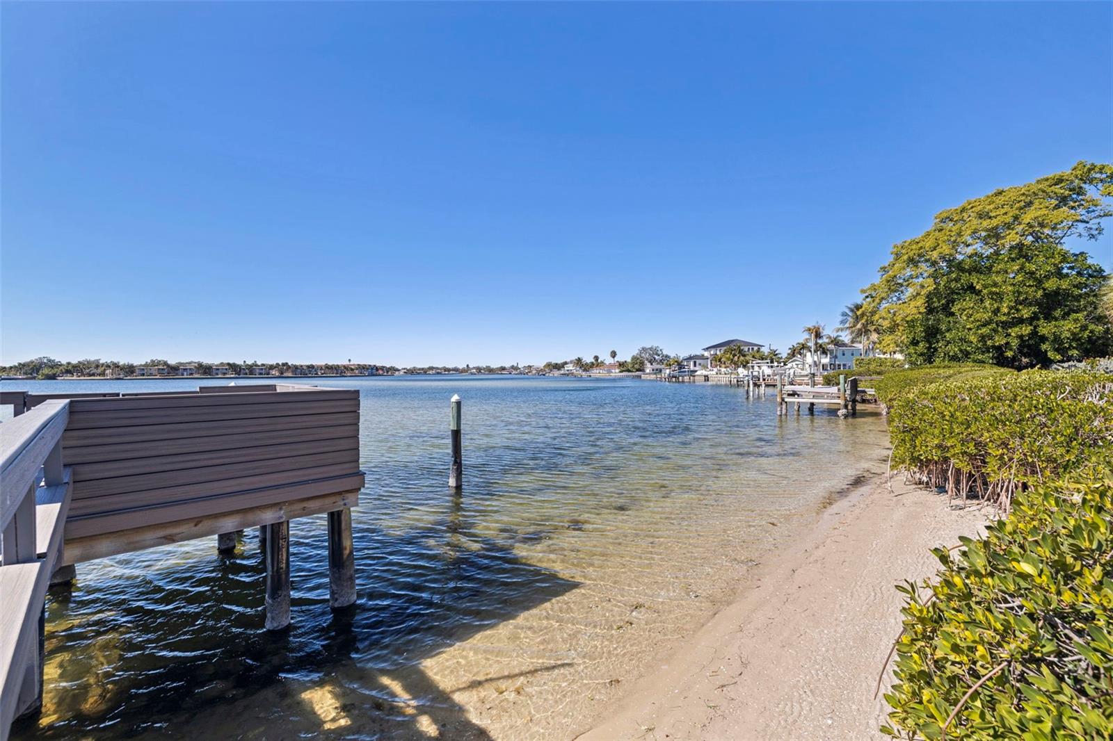 SHORE ACRES OVERLOOK SEC - Residential