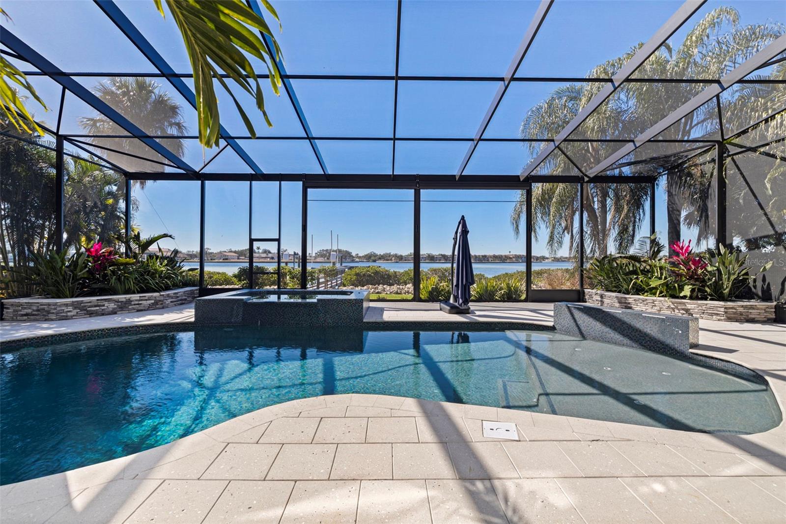 SHORE ACRES OVERLOOK SEC - Residential