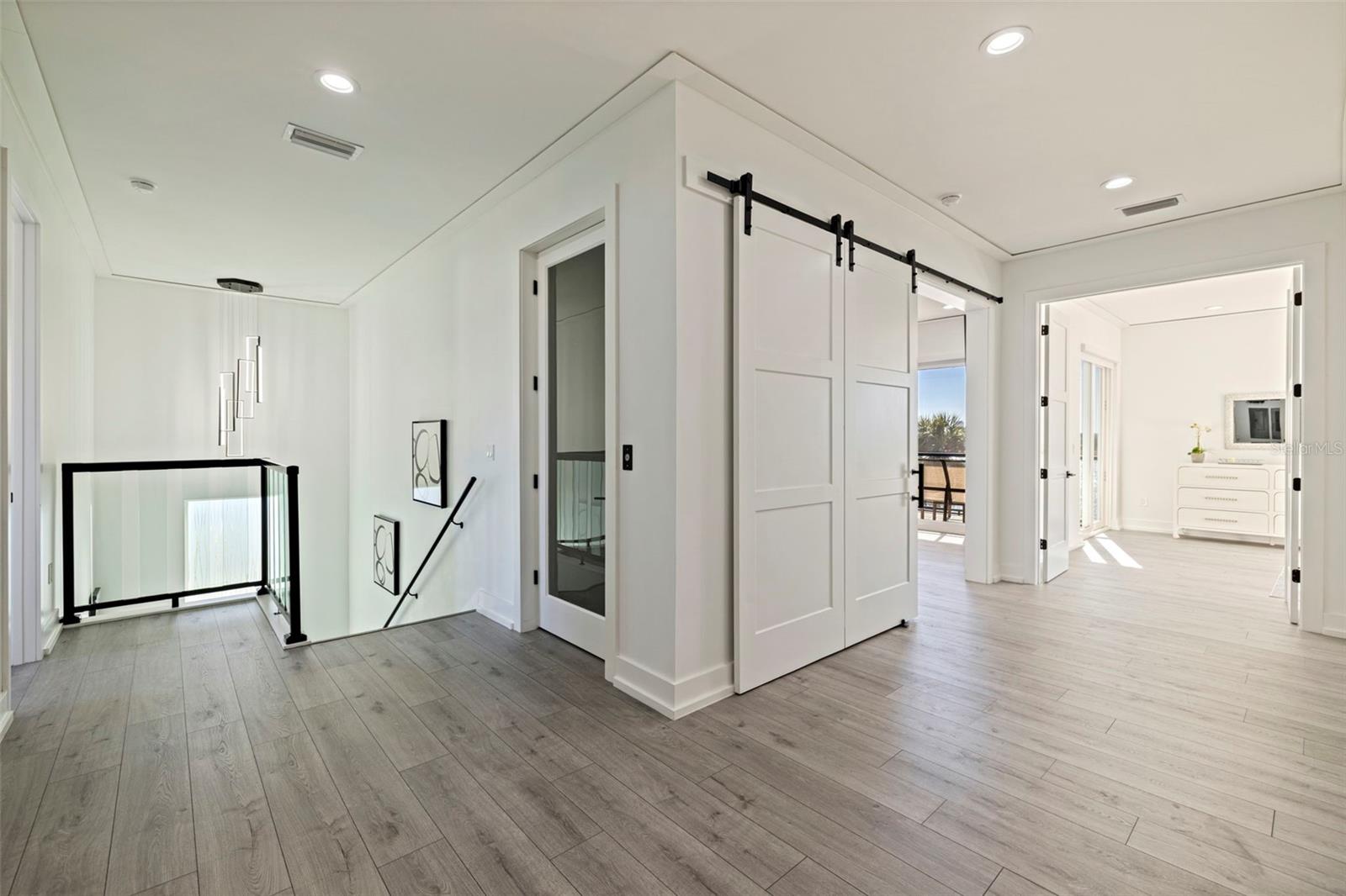 SHORE ACRES OVERLOOK SEC - Residential