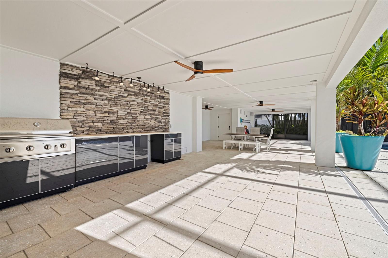 SHORE ACRES OVERLOOK SEC - Residential