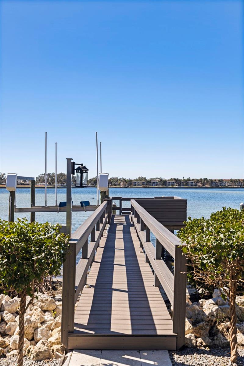 SHORE ACRES OVERLOOK SEC - Residential