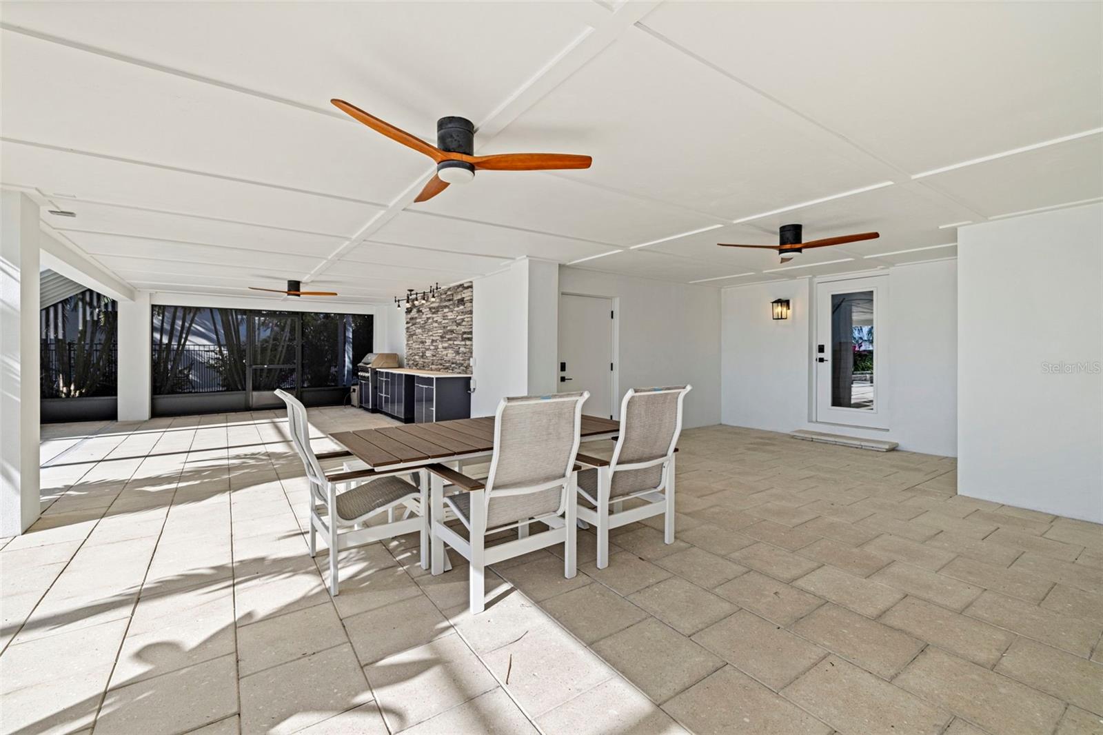 SHORE ACRES OVERLOOK SEC - Residential