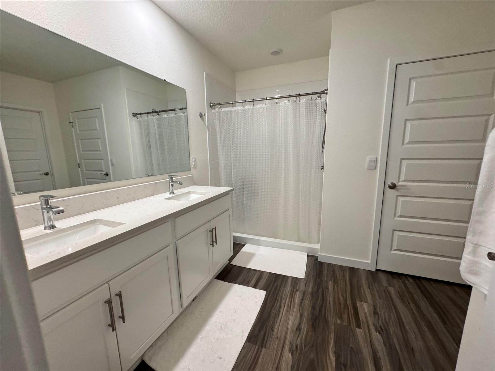 SUMMERLY PH 3 - Residential