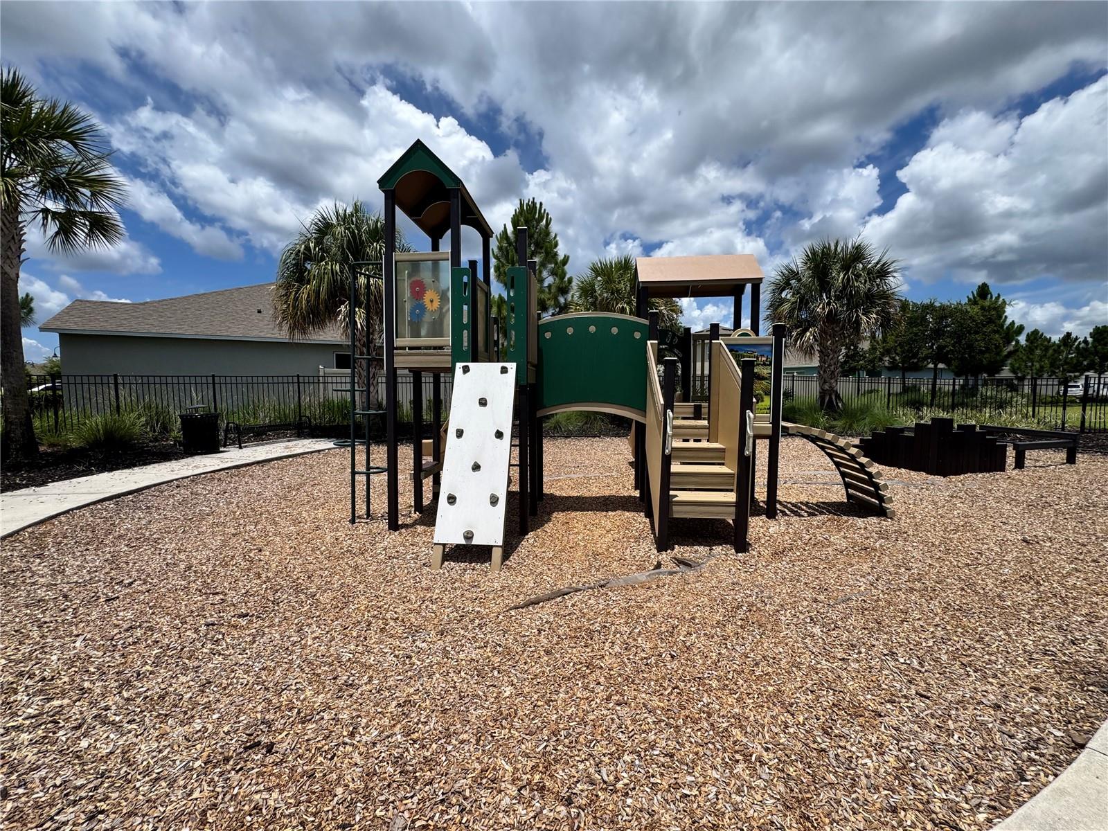 SUMMERLY PH 3 - Residential