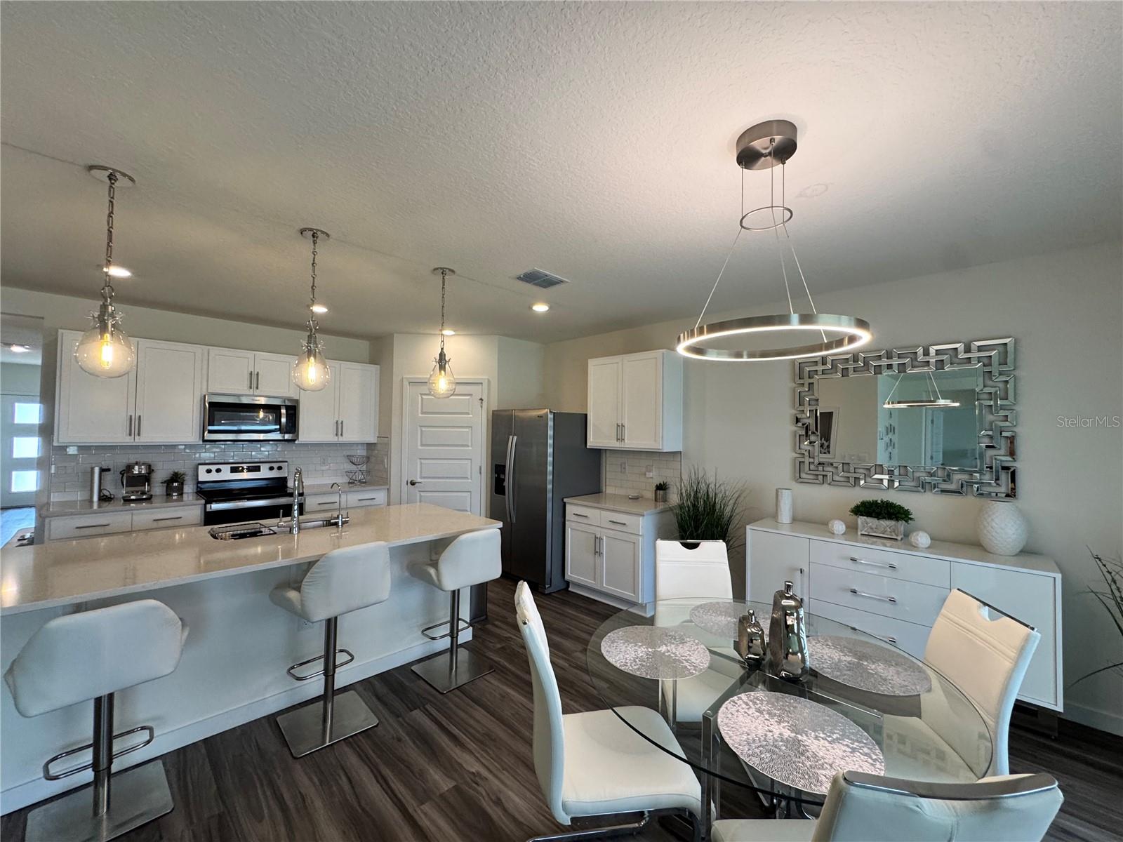 SUMMERLY PH 3 - Residential