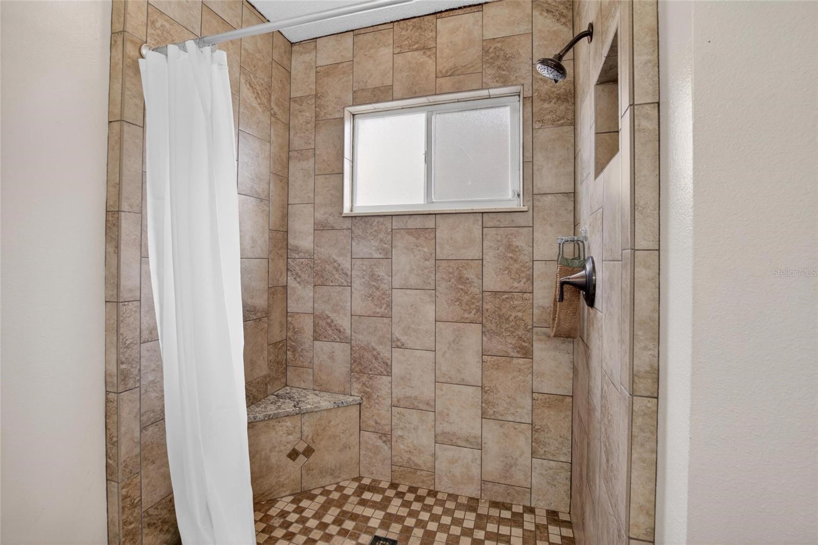 SOUTH POINTE PH 3A 3B - Residential