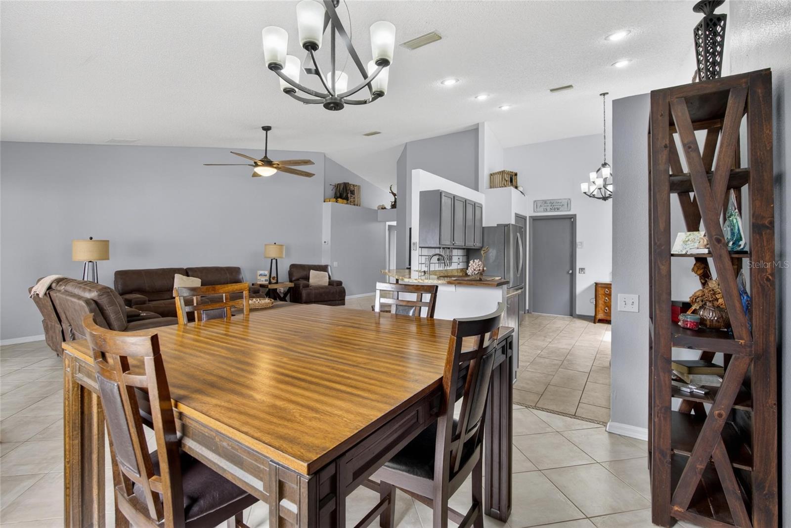 SOUTH POINTE PH 3A 3B - Residential