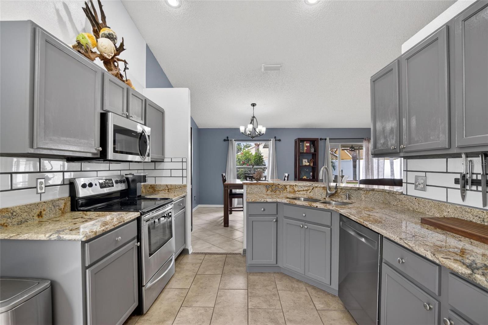 SOUTH POINTE PH 3A 3B - Residential
