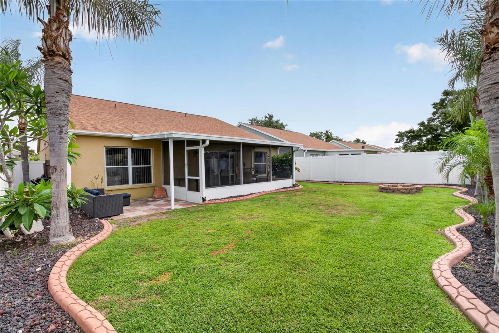SOUTH POINTE PH 3A 3B - Residential